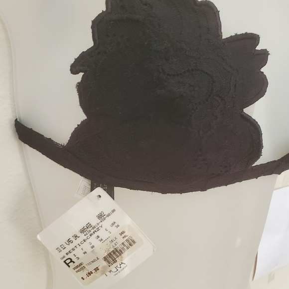 SOLD MARVEL By LA PERLA Black Lace Padded Triangle - Picture 12 of 12